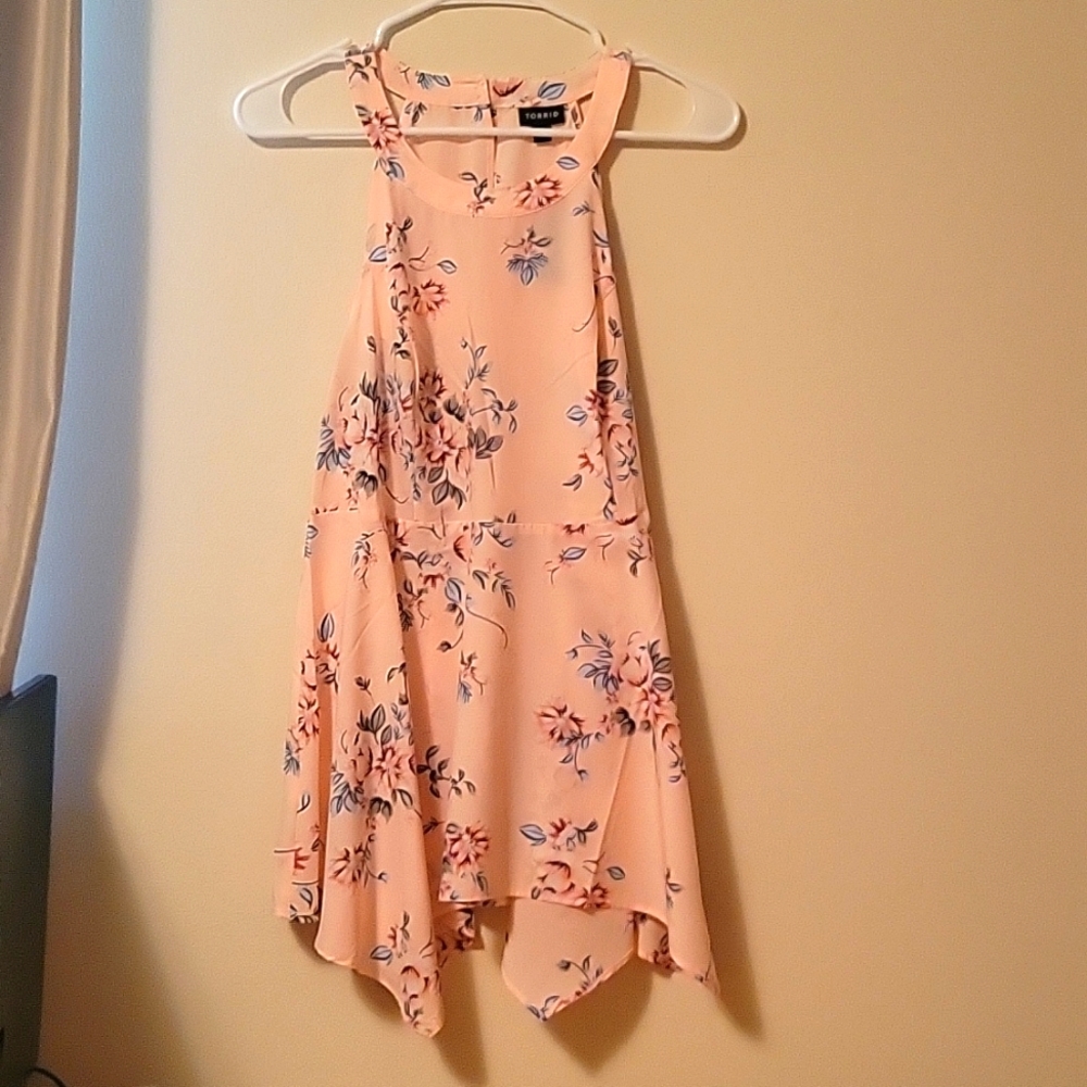 Torrid pink halter top